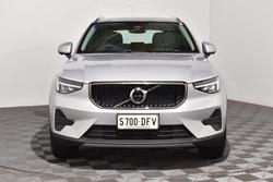 2023 Volvo XC40 Ultimate B4 Bright