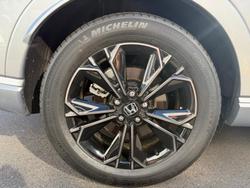 2025 Honda CR-V e:HEV RS