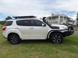 2021 Isuzu MU-X LS-T