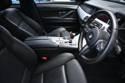 2015 BMW 5 Series 520i M Sport