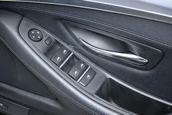 2015 BMW 5 Series 520i M Sport