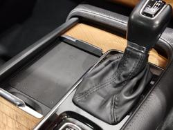 2021 Volvo XC90 D5 Momentum