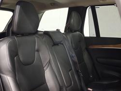 2021 Volvo XC90 D5 Momentum