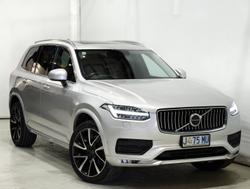 2021 Volvo XC90 D5 Momentum