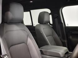 2025 Land Rover Defender 130 P400 Outbound L663 MY25.5 AWD Carpathian Grey