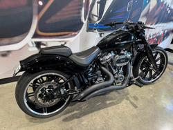 2018 Harley-Davidson Breakout 114 (FXBRS) Softail Black