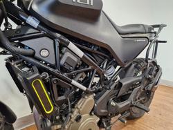 2022 Husqvarna SVARTPILEN 401 GREY