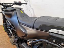 2022 Husqvarna SVARTPILEN 401 GREY