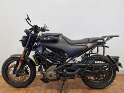 2022 Husqvarna SVARTPILEN 401 GREY