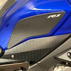 2015 Yamaha YZF-R1 Blue