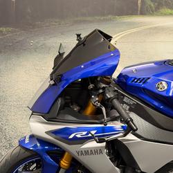 2015 Yamaha YZF-R1 Blue