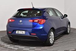 2015 Alfa Romeo Giulietta Distinctive