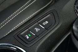 2016 Holden Commodore SS V