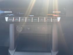 2026 Nissan Navara SL