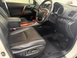 2012 Toyota Kluger Grande GSU45R MY12 AWD Crystal Pearl