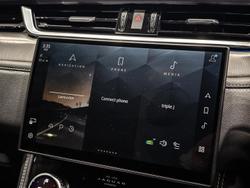 2025 Jaguar F-PACE PHEV P400e R-Dynamic SE 90th Anniversary Edition