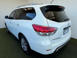 2015 Nissan Pathfinder ST