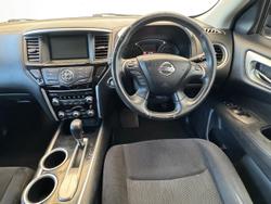 2015 Nissan Pathfinder ST