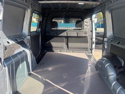 2025 Volkswagen Caddy TSI220