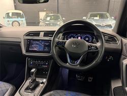 2022 Volkswagen Tiguan R Grid Edition