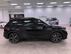 2022 Volkswagen Tiguan R Grid Edition