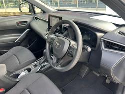 2024 Toyota Corolla Cross GX