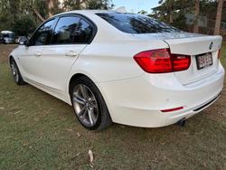 2013 BMW 3 Series 320i