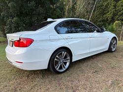 2013 BMW 3 Series 320i