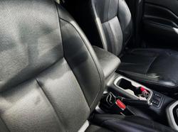 2018 Nissan Navara ST-X