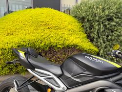 2020 Triumph STREET TRIPLE RS Black