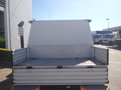 2020 ISUZU NLR 45-150