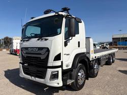 2026 Isuzu F Series FYJ 320-255 AT R67