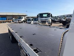 2026 Isuzu F Series FYJ 320-255 AT R67