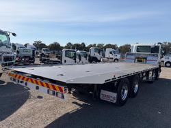 2026 Isuzu F Series FYJ 320-255 AT R67