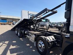 2026 Isuzu F Series FYJ 320-255 AT R67