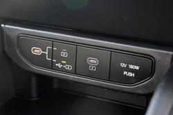 2025 Kia K4 S