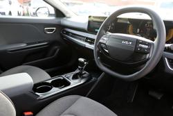 2025 Kia K4 S