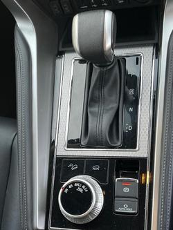 2021 Mitsubishi Pajero Sport Exceed