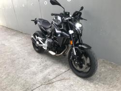 2025 BMW F 900 R Triple Black