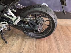 2018 BMW Motorrad R1200R RED