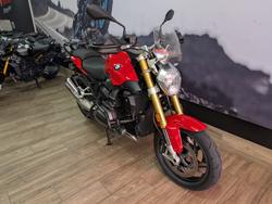 2018 BMW Motorrad R1200R RED