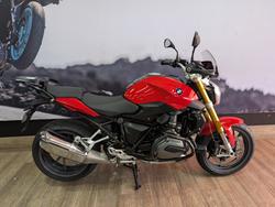 2018 BMW Motorrad R1200R RED