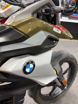 2023 BMW Motorrad G 310 GS Kalamata Dark Gold Metallic