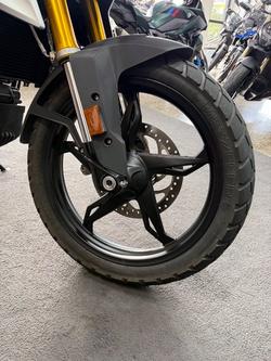 2023 BMW Motorrad G 310 GS Kalamata Dark Gold Metallic