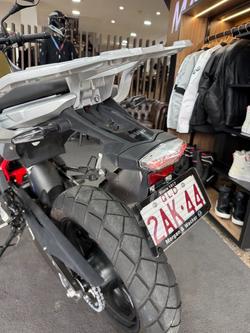 2023 BMW Motorrad G 310 GS Kalamata Dark Gold Metallic