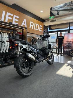 2025 BMW Motorrad 2025 Bmw 1300CC R 1300 GS Adventure Triple Black BLACK STORM METALLIC