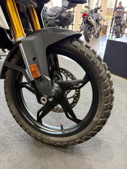 2025 BMW Motorrad 2025 Bmw 310CC G 310 GS Polar White/Racing Blue Metall