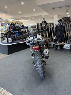 2025 BMW Motorrad 2025 Bmw 310CC G 310 GS Polar White/Racing Blue Metall