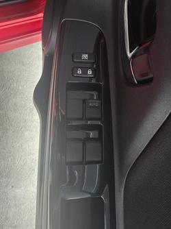 2017 Toyota Yaris ZR