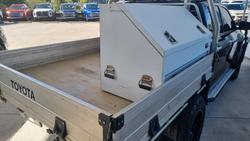 2023 Toyota Hilux SR5